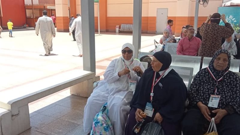 الحجاج في مطار القاهرة