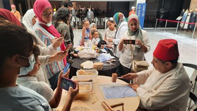 ورشة للأطفال عن صناعة ورق البردي والفنون بالمتحف القومي للحضارة