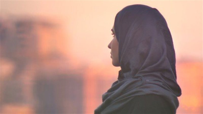 حكم لبس الحجاب