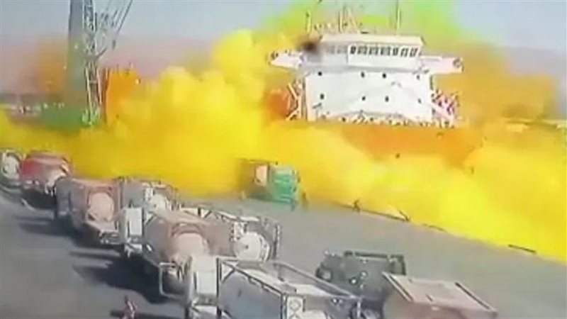 لحظة سقوط صهريج الغاز