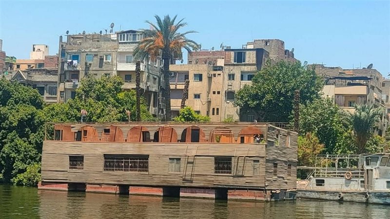 إزالة العائمات السكنية