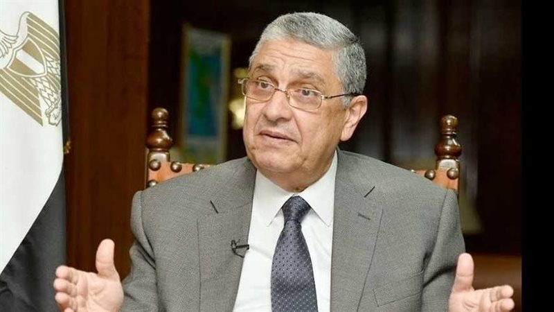 وزير الكهرباء