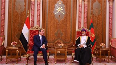 مصر وسلطنة عمان يشددان على أن أمن واستقرار اليمن يمثلان أهمية قصوى في إطار أمن المنطقة العربية والبحر الأحمر