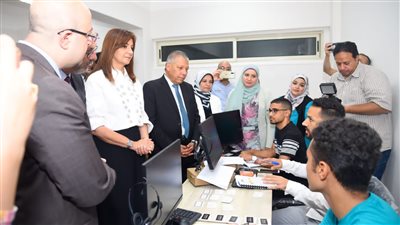 وزيرة الهجرة تتابع آخر تطورات عمل قاعات تدريب 