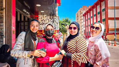 تباين آراء طلاب الثانوية العامة حول مستوى امتحاني الكيمياء والجغرافيا | فيديو 