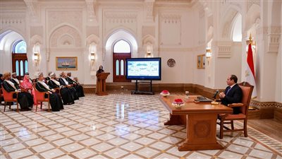  رجال الأعمال العمانيين يشيدون بالتطور والتنامي الملحوظ في الاقتصاد المصرى وتنفيذ العديد من المشروعات القومية العملاقة