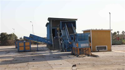 كيف يشجع القانون الاستثمار في مشروعات إعادة تدوير القمامة؟