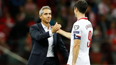 قبل توليه المنتخب الوطنى.. رئيس الاتحاد البولندي يهاجم سوزا لهذا السبب