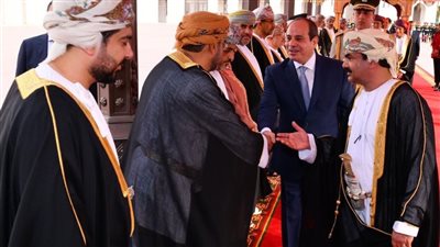 السيسي يشيد بمستوى التنسيق القائم ووحدة الرؤى بين مصر وعمان حول القضايا ذات الاهتمام المتبادل