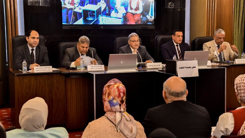 اجتماع لجنة الإدارة