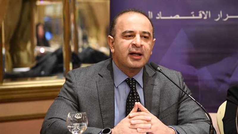 الدكتور أحمد كمالي