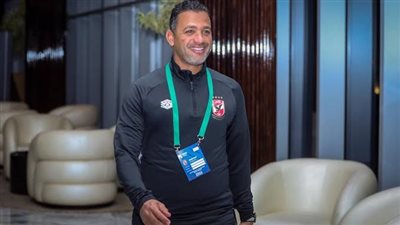 ريكاردو يستعين بقمصان في المحاضرة النهائية للاعبي الأهلي