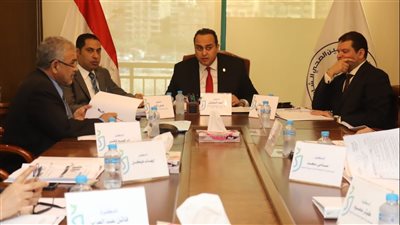 الرعاية الصحية: مكافأة استثنائية للعاملين بالمنشآت المعتمدة حديثًا تقديرًا لجهودهم