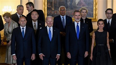 بايدن: نعتزم تعزيز الوجود العسكري الأمريكي في أوروبا