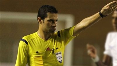 محمود البنا حكما لمباراة الأهلي وسموحة.. والقلاوي لبيراميدز وإنبي