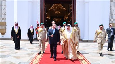  5 رسائل من ملك وولي عهد البحرين للرئيس السيسي 