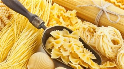 مصادرة 8 أطنان أرز ومكرونة مجهولة المصدر داخل مخزن بالجيزة