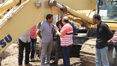 رئيس مياه أسيوط يتفقد منطقة عمل صيانة خط طرد المراغي