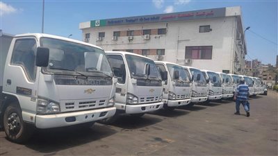 وصول الدفعة الثانية لسيارات النظافة العامة بالإسكندرية