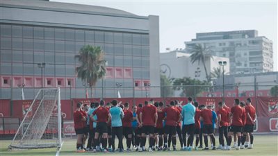 مران الأهلي: سواريش يجتمع باللاعبين قبل انطلاق التدريبات 