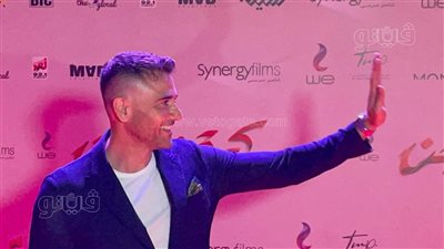 أحمد عز: كريم عبد العزيز أخ وصديق وسعدت بالعمل معه في 