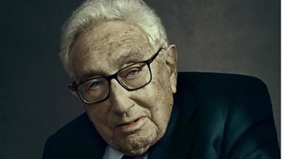 أخطرها الثاني.. كيسنجر يحدد 3 سيناريوهات لانتهاء النزاع في أوكرانيا