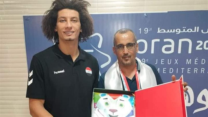 نادي جزائري يكرم