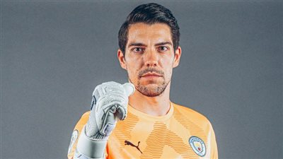 مانشستر سيتي يضم حارس بيليفيلد الألماني