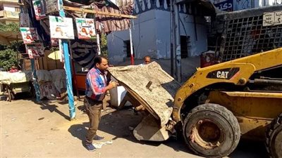 مجلس محلي ملوى بالمنيا يشن حملة لإزالة التعديات ويحرر 27 محضرا