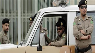 ضبط أكثر من 10 ألاف مخالف لنظام الإقامة والعمل بالسعودية 