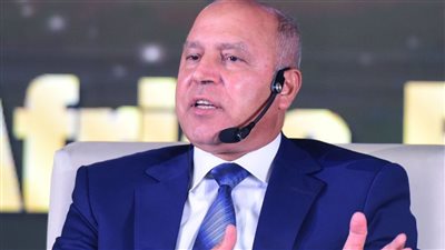 وزير النقل: متوسط رواتب العاملين في السكة الحديد 8 آلاف جنيه شهريًا