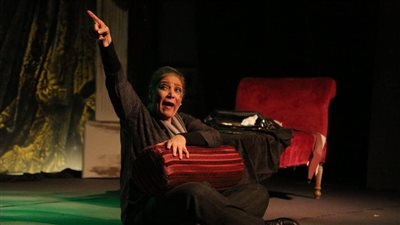 الليلة.. عرض مسرحية 