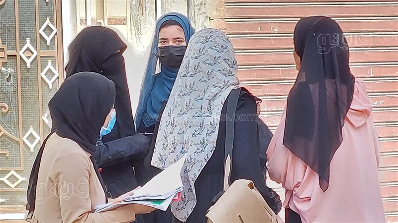طلاب الثانوية العامة