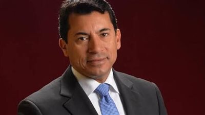 الرياضة: ندرس إضاءة الملاعب والصالات المغطاة بالطاقة الشمسية