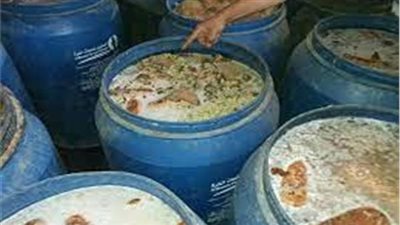 ضبط كميات من المخلل الفاسد في الجيزة