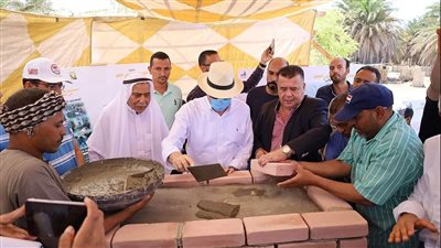 محافظ جنوب سيناء يضع حجر الأساس لإنشاء محكى تراثي بقرية الجبيل