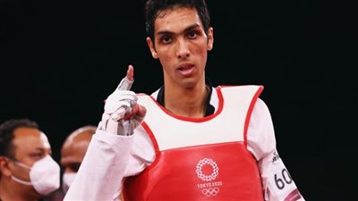 سيف عيسى بطل التايكوندو يحصد ذهبية دورة البحر المتوسط