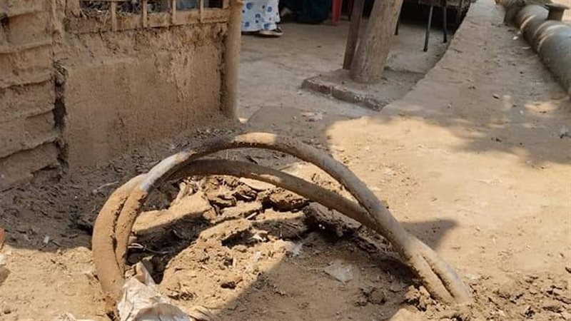 إصلاح أعمدة الإنارة