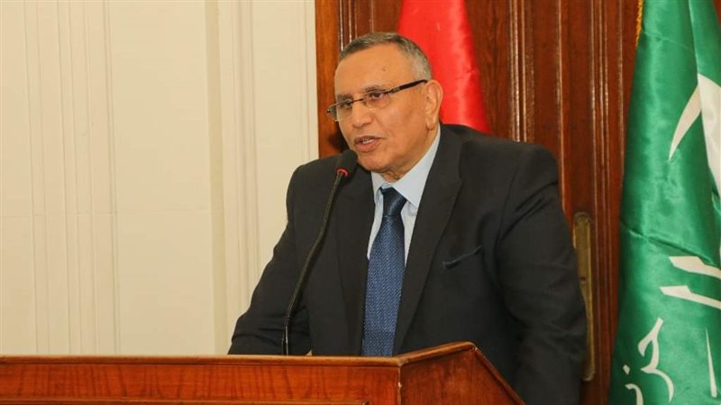 الدكتور عبد السند