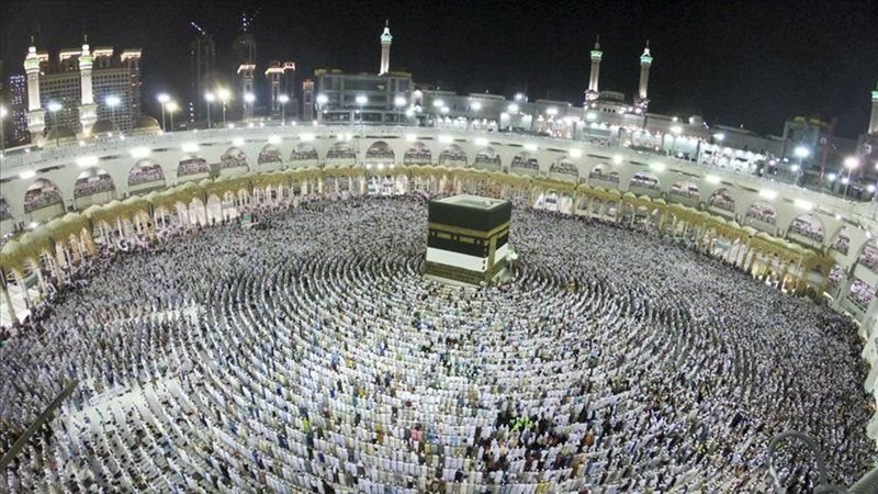 حجاج بيت الله الحرام