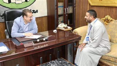 محافظ المنوفية يلتقي أولياء أمور طلاب الصم وضعاف السمع بأشمون