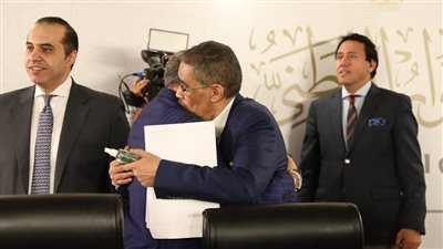 بدء توافد أعضاء مجلس أمناء الحوار الوطني على مقر أكاديمية التدريب