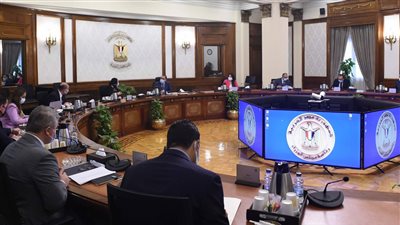 مدبولي يكلف بسرعة ميكنة صندوق الصادرات وإنشاء المجمعات الصناعية 