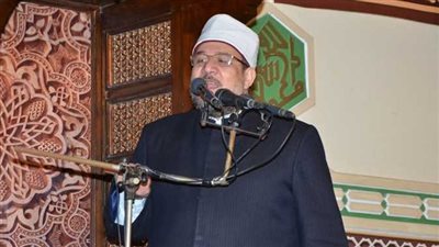 مختار جمعة: من لم تكن أخلاقه في سوقه كأخلاقه في مسجده قرآنا وصلاة فتدينه زائف 