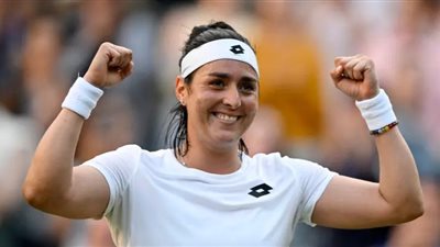 إنجاز عربي غير مسبوق.. لحظة تأهل أنس جابر التاريخي لنصف نهائي ويمبلدون |فيديو