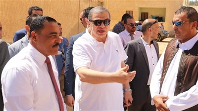 الافتتاح خلال أيام.. وزير القوى العاملة يطمئن على جاهزية مكتب عمل الضبعة | صور