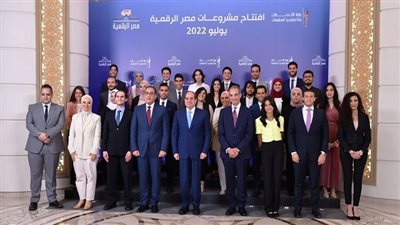 10 صور ترصد افتتاح السيسي عددا من مشروعات 