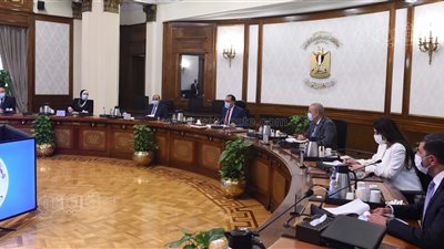 مدبولي: طرح الأراضي الصناعية للمستثمرين بنظام التمليك طبقًا لأسعار المرافق