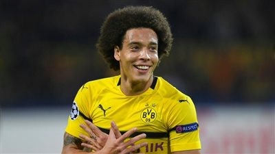 رسميا.. أتلتيكو مدريد يتعاقد مع أكسل فيتسل