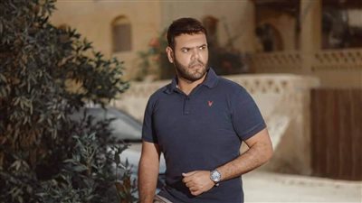 محمد نبيل ينضم إلى 